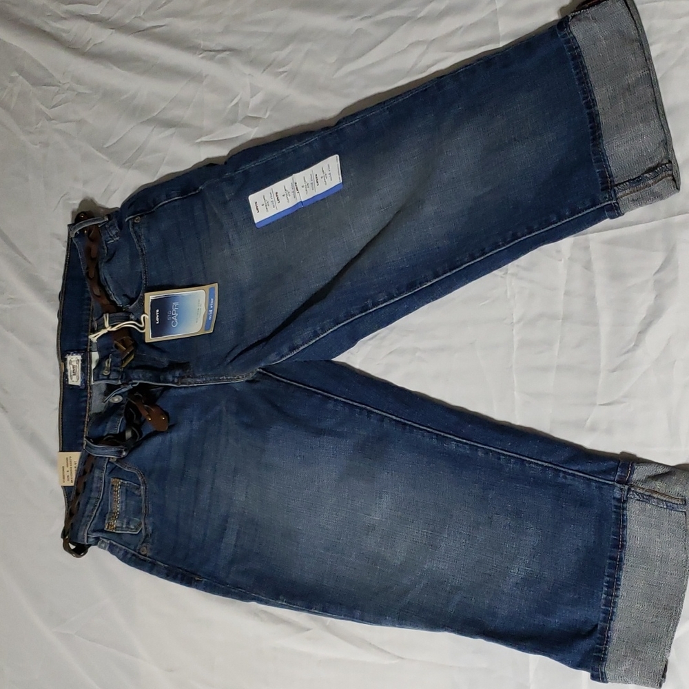 Levi's Misses 515 Mid Rise Folded Capris